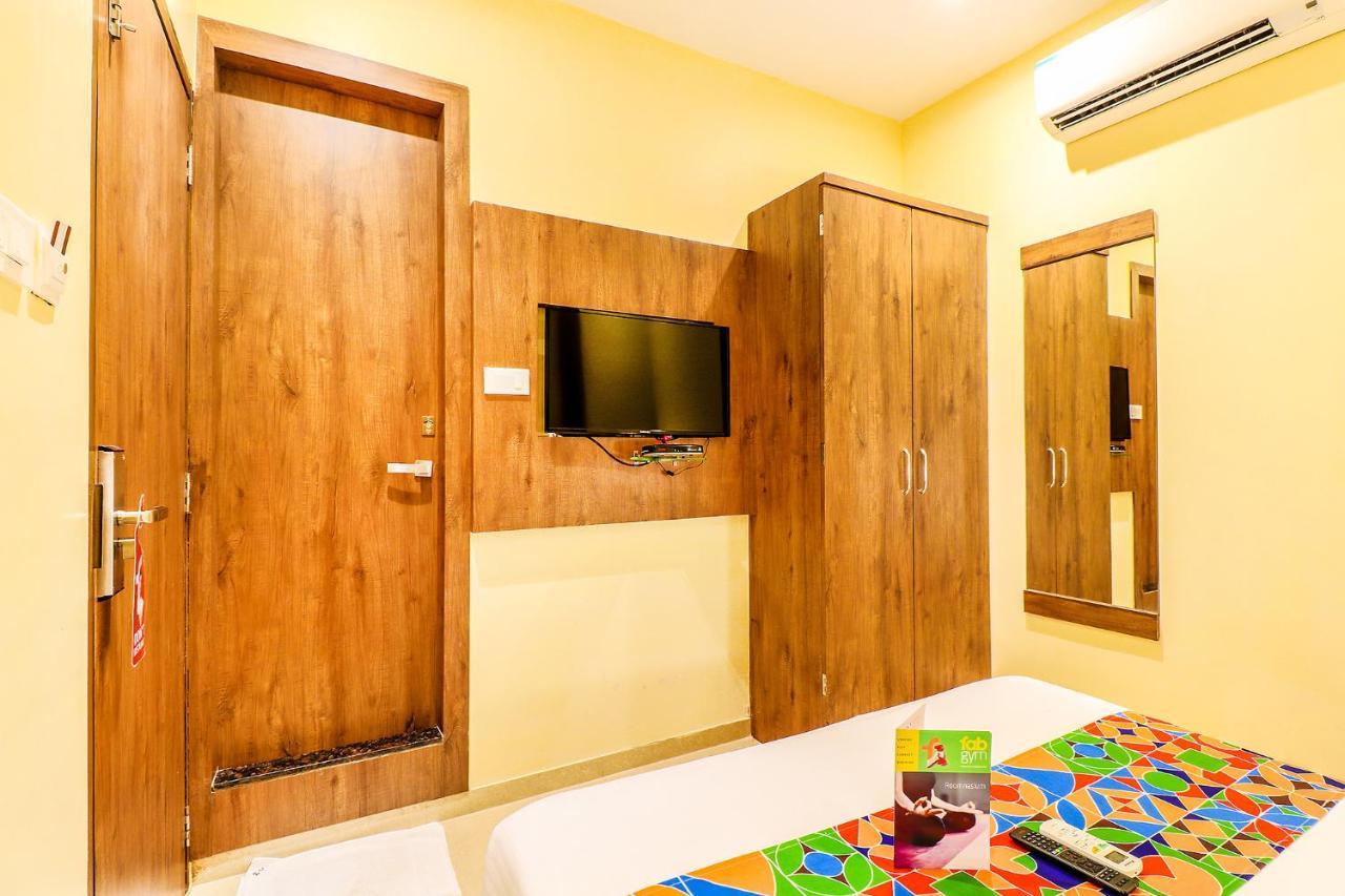 Hygenic Hotel Lotus Grand Andheri Mumbai  Buitenkant foto