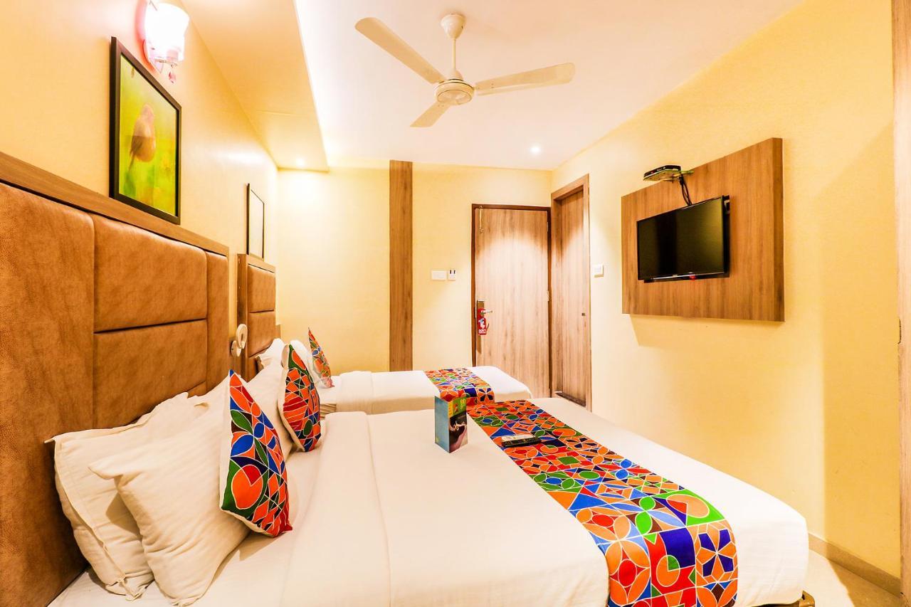 Hygenic Hotel Lotus Grand Andheri Mumbai  Buitenkant foto