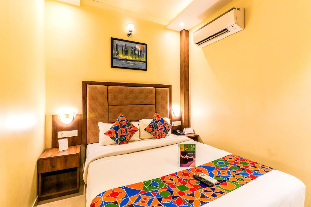 Hygenic Hotel Lotus Grand Andheri Mumbai  Buitenkant foto